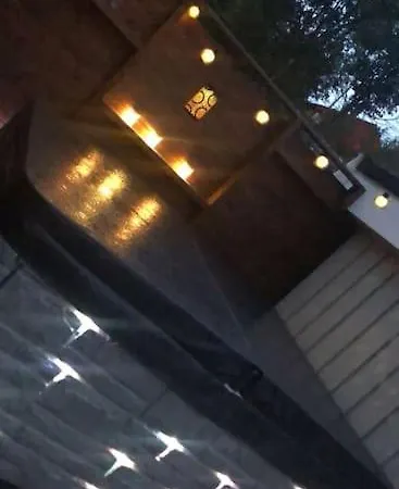 펜션 Moderne Hus Med Jacuzzi 트롬쇠